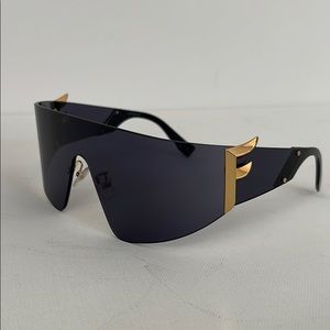 Fendi shield F sunglasses